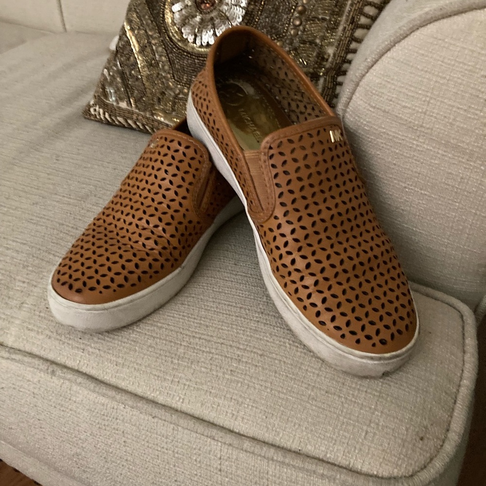 Michael Kors shoes slip on 5 M brown used